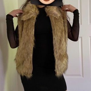 Faux Fur Vest 🦊🤎